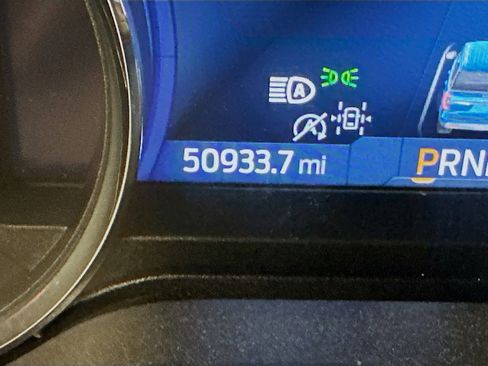 Used 2024 Ford Expedition XLT image 19