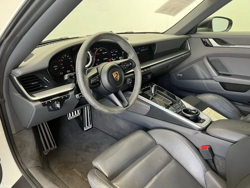 Used 2021 Porsche 911 Targa 4S image 4