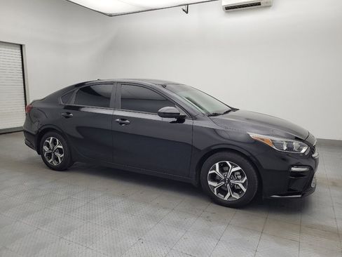 Used 2021 Kia Forte LXS image 11