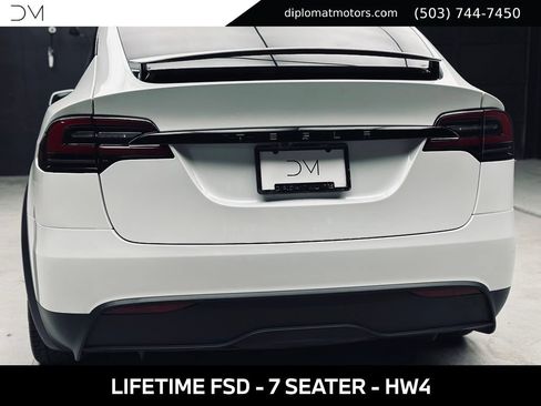 Used 2025 Tesla Model X AWD/4WD image 15