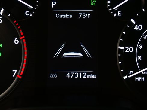 Used 2021 Lexus GX 460 Premium w/ Accessory Package AWD/4WD image 25