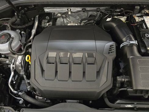 Certified 2025 Audi Q3 2.0T Premium w/ Convenience Package image 15