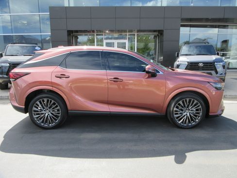 Used 2023 Lexus RX 350 AWD image 11