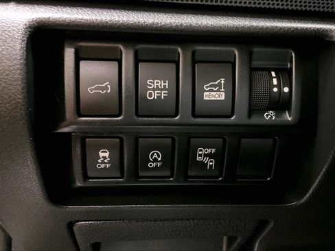 Used 2020 Subaru Forester Limited AWD/4WD image 35