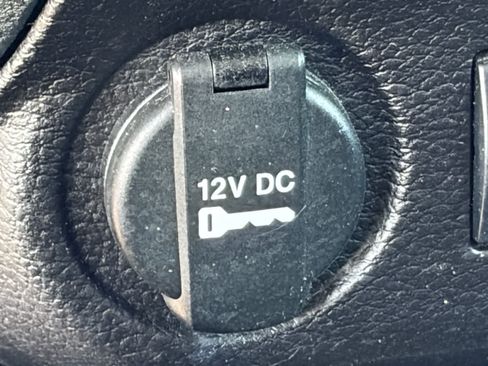Used 2018 Jeep Wrangler Unlimited Sport AWD/4WD image 29