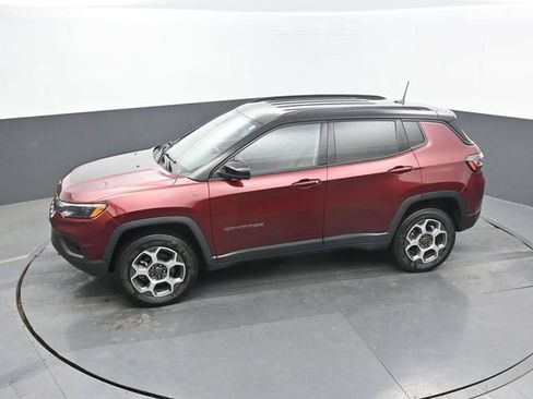 Used 2022 Jeep Compass Trailhawk w/ Trailhawk Elite Group AWD/4WD image 45
