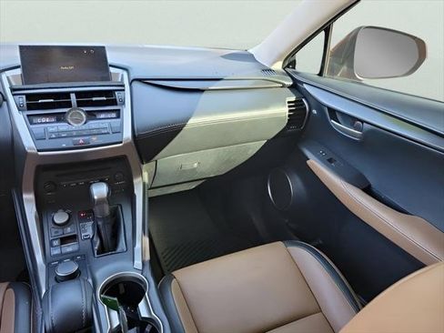Used 2016 Lexus NX 200t FWD image 15