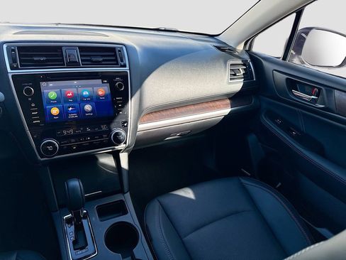 Used 2019 Subaru Outback 2.5i Limited image 30