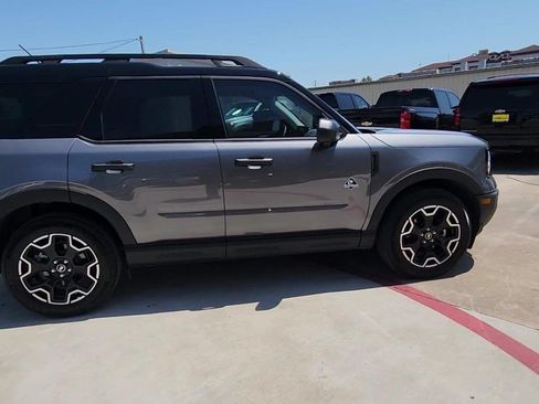 Used 2026 Ford Bronco Sport Outer Banks w/ Outer Banks Tech Package+ AWD/4WD image 9