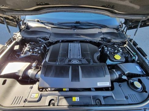 Used 2021 Land Rover Range Rover SV Autobiography Dynamic image 9