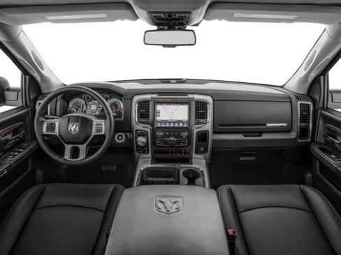 Used 2016 RAM 1500 Laramie w/ Convenience Group AWD/4WD image 3