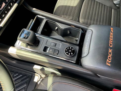 Used 2025 Nissan Pathfinder Rock Creek AWD/4WD image 18