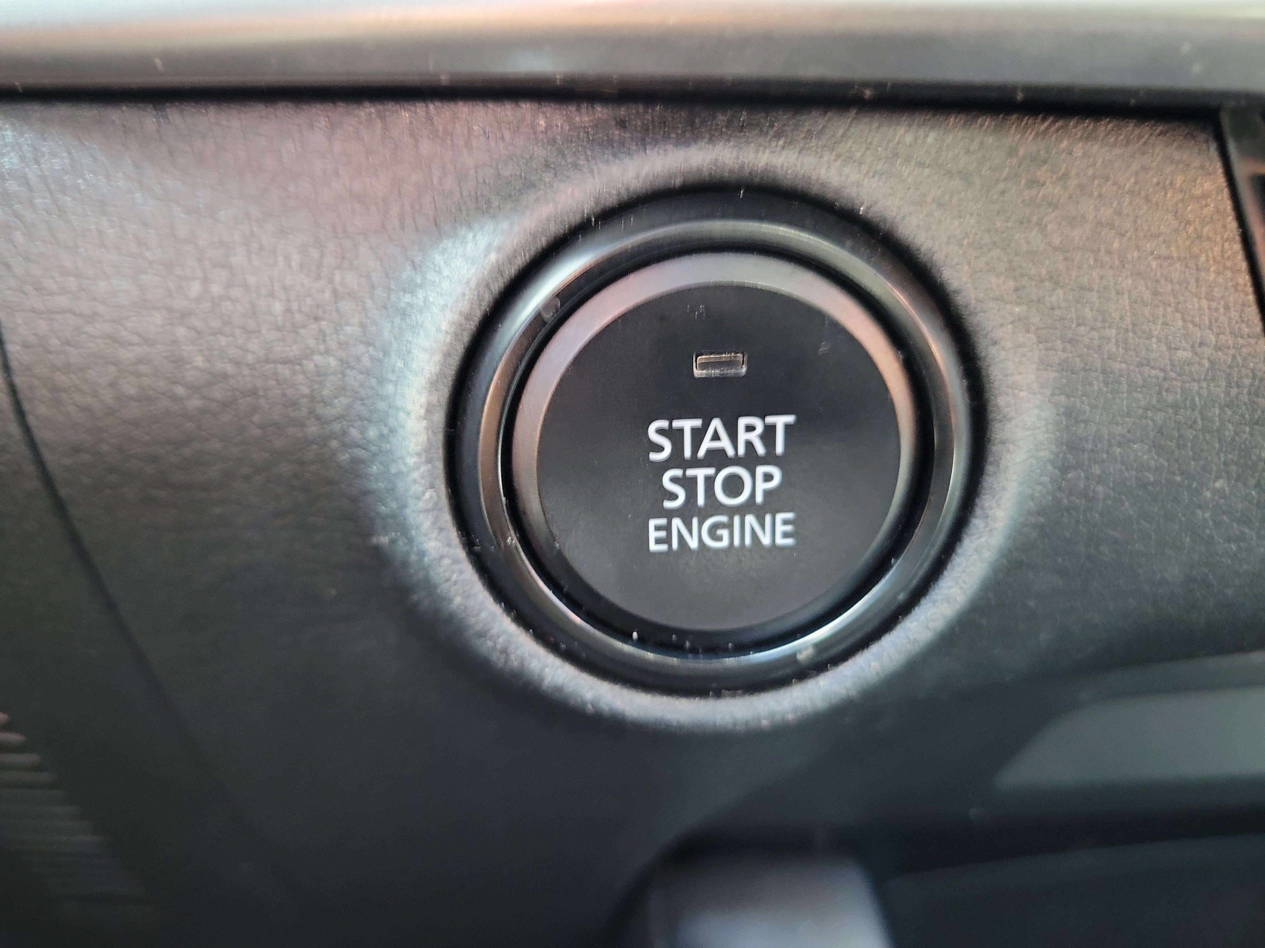 Used 2020 MAZDA MAZDA3 Sedan w/ Select Package FWD image 29