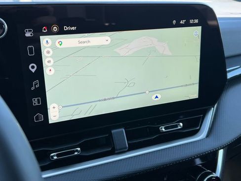 Used 2026 Chevrolet Equinox LT image 22