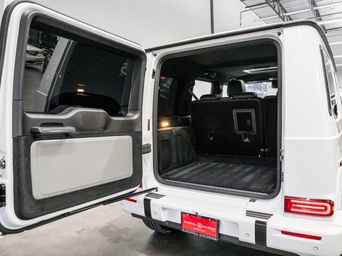 Used 2025 Mercedes-Benz G 580 w/ EQ Technology image 41