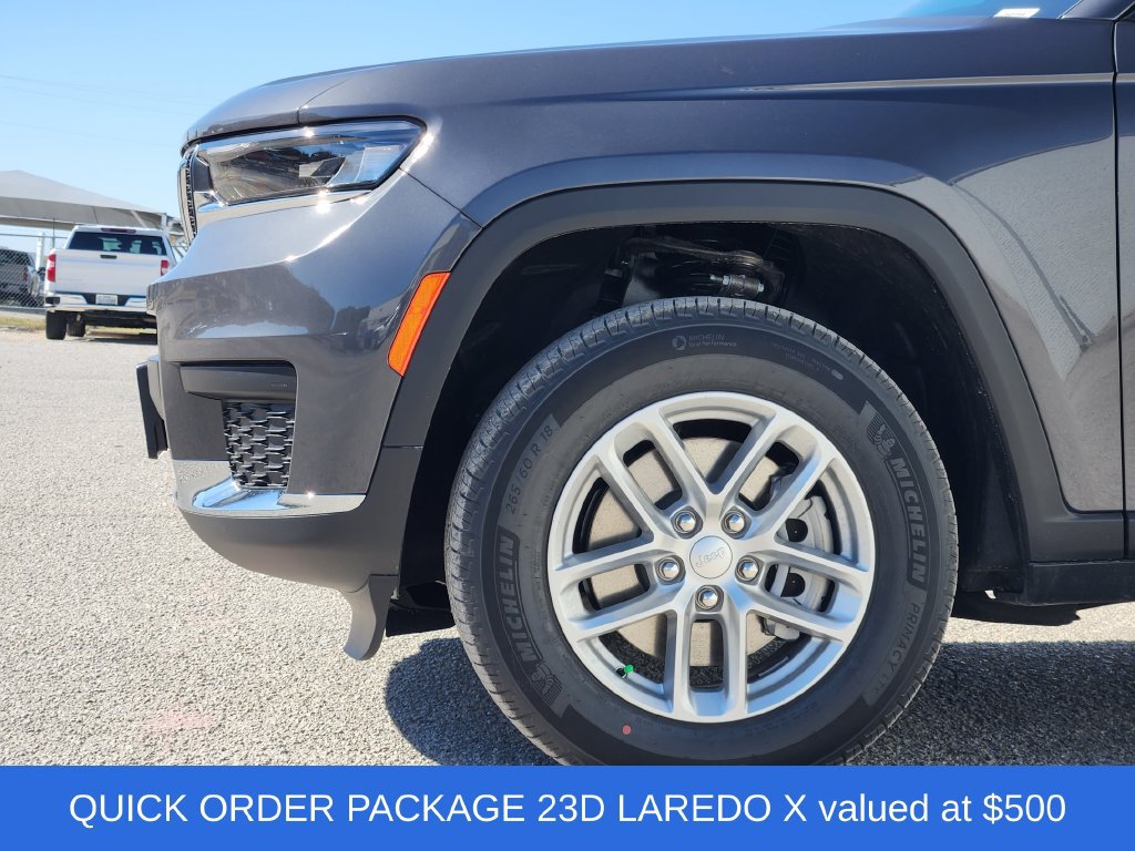 New 2025 Jeep Grand Cherokee L Laredo w/ Luxury Tech Group I AWD/4WD image 6