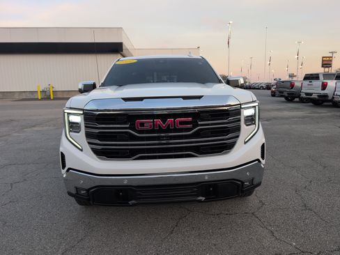 Used 2022 GMC Sierra 1500 SLT w/ SLT Premium Plus Package image 12