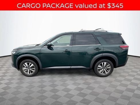 Used 2023 Nissan Pathfinder SL w/ Lighting Package (N92) FWD image 5