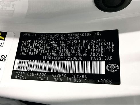 Used 2026 Toyota Camry SE FWD image 36