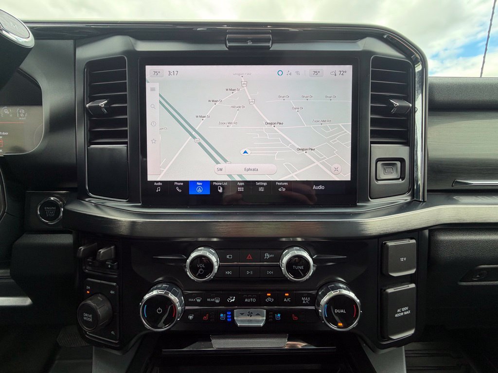 Used 2025 Ford F250 Lariat w/ Black Appearance Package AWD/4WD image 10