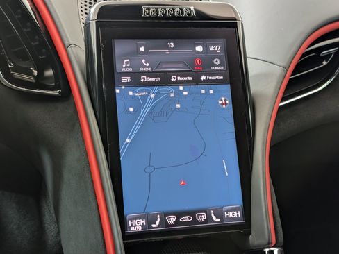 Used 2022 Ferrari Roma image 28