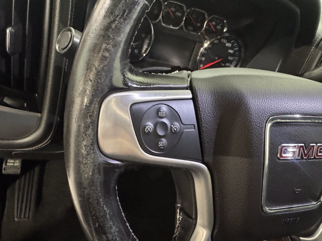 Used 2018 GMC Sierra 3500 SLE w/ SLE Preferred Package AWD/4WD image 5
