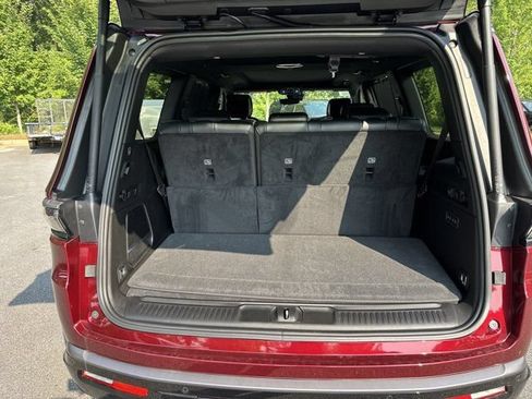 New 2026 Jeep Grand Wagoneer Limited AWD/4WD image 20