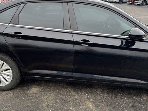 Used 2019 Volkswagen Jetta image 11