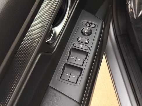 Used 2024 Honda CR-V LX image 29