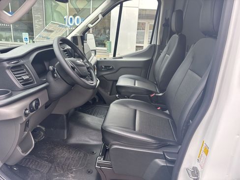 New 2026 Ford Transit 250 148 Medium Roof Extended AWD image 10