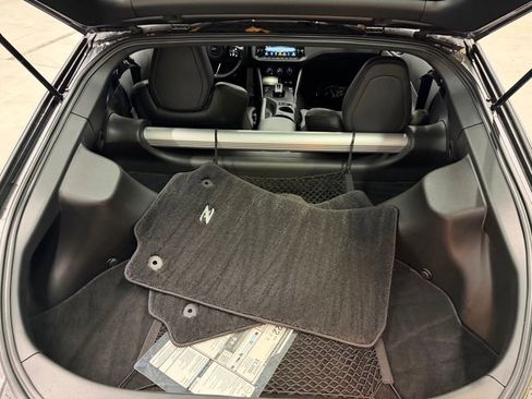 Used 2025 Nissan Z Performance w/ Floor Mat Package image 32
