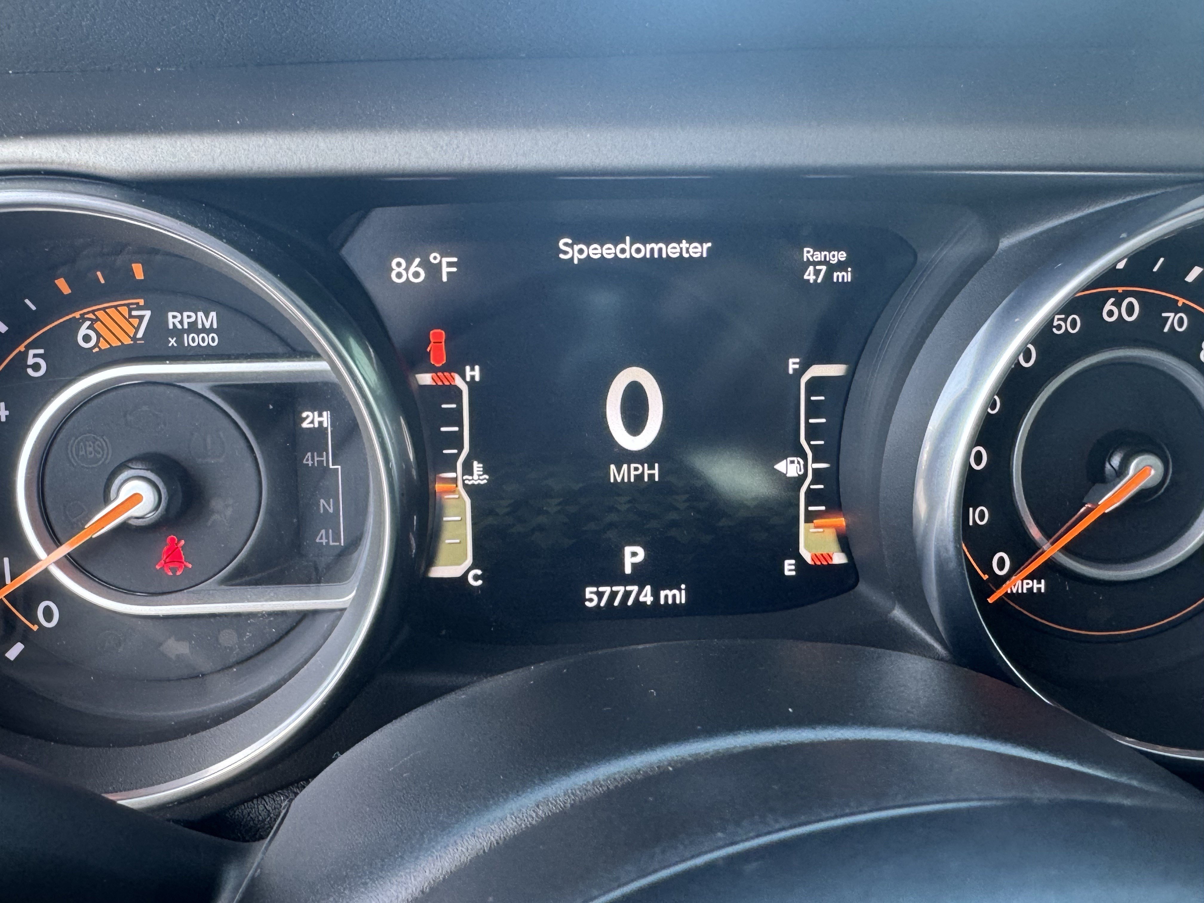 Used 2018 Jeep Wrangler Unlimited Sport S AWD/4WD image 32