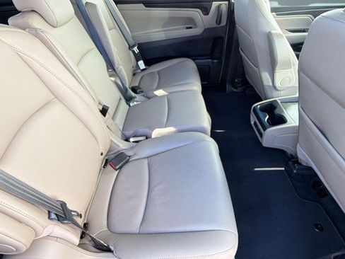 Used 2019 Honda Odyssey EX-L image 30