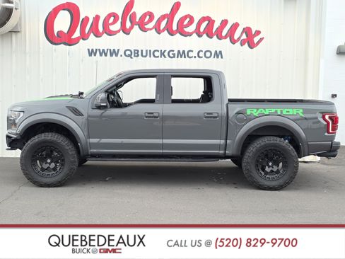 Used 2018 Ford F150 Raptor w/ Equipment Group 802A Luxury image 6