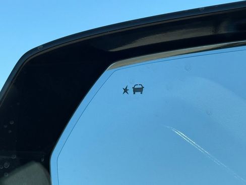 New 2026 GMC Yukon AT4 image 45