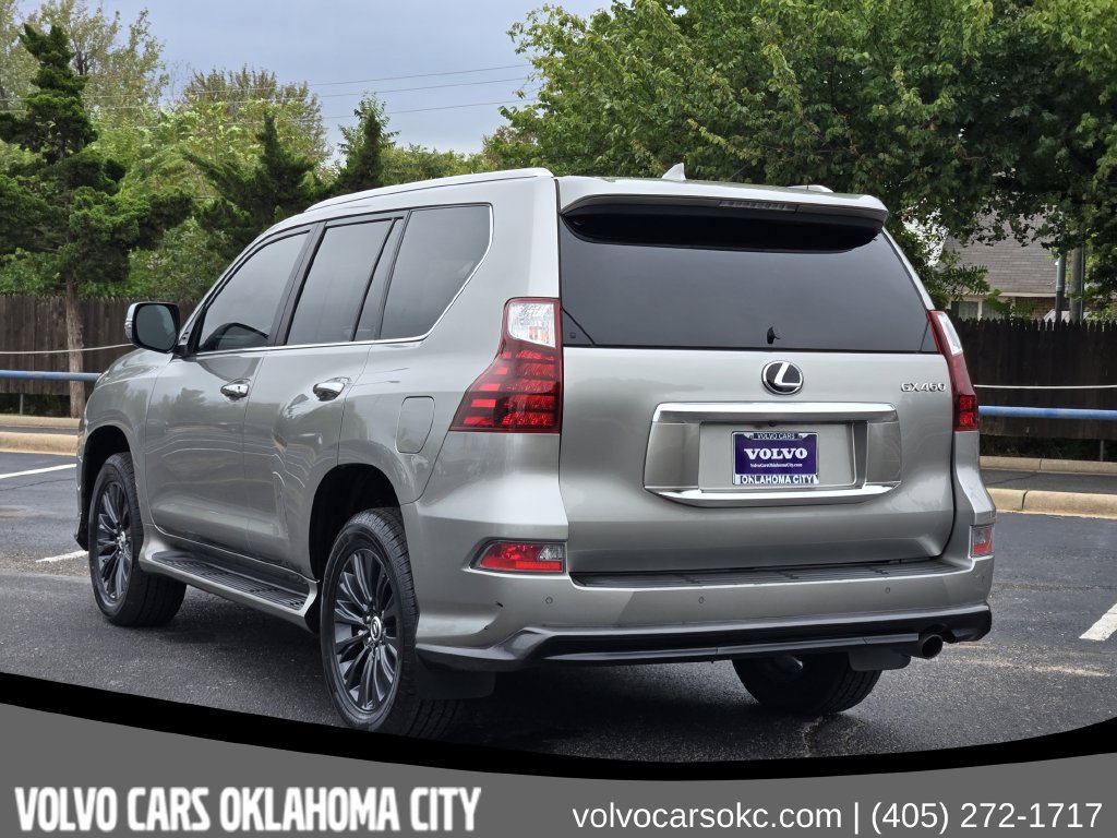 Used 2020 Lexus GX 460 Luxury w/ Luxury Sport Package AWD/4WD image 5