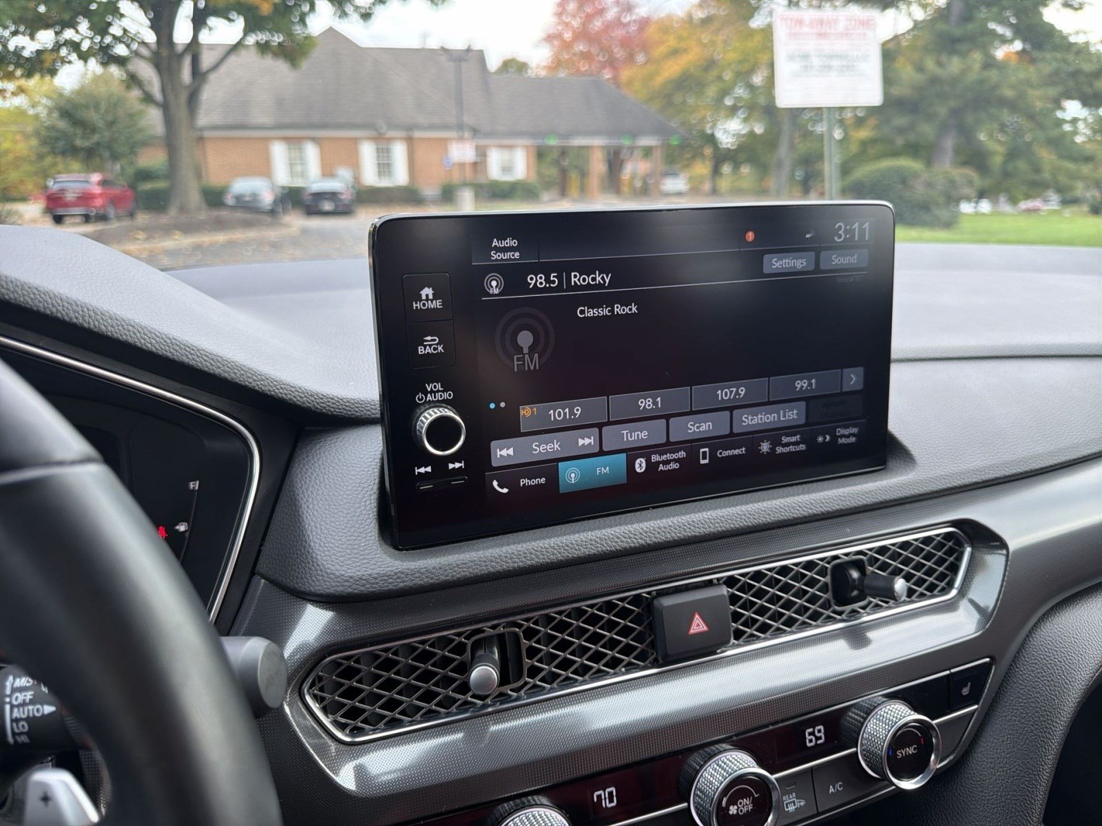 Used 2024 Acura Integra A-Spec w/ Technology Package FWD image 18