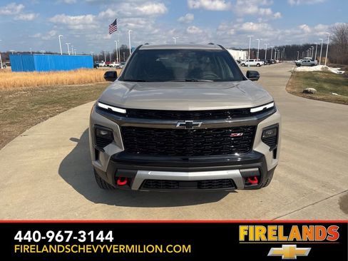 New 2026 Chevrolet Traverse Z71 w/ Driver Confidence Package image 12