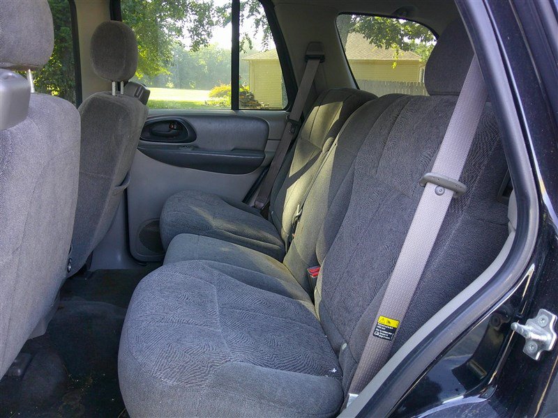 Used 2004 Chevrolet TrailBlazer LS w/ LS Preferred Equipment Group AWD/4WD image 11