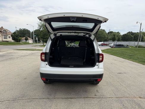 Used 2022 Honda Pilot Sport image 8
