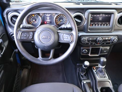 Used 2022 Jeep Wrangler Unlimited Sport AWD/4WD image 16