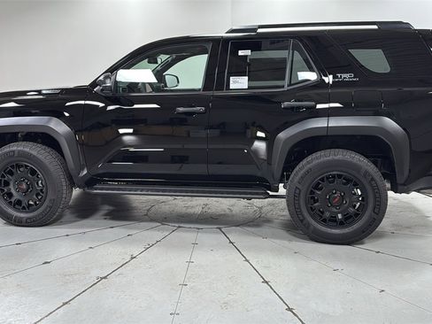 New 2026 Toyota 4Runner TRD Off-Road image 8