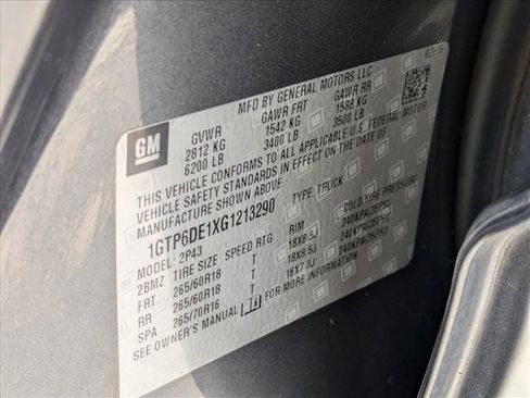 Used 2016 GMC Canyon SLT image 25