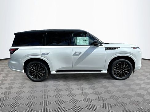 New 2026 INFINITI QX80 Autograph AWD/4WD image 4