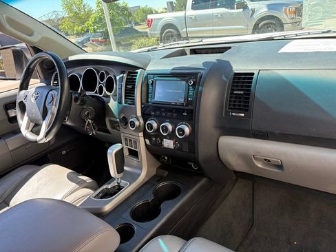 Used 2016 Toyota Sequoia Limited w/ Safety & Convenience Package AWD/4WD image 31