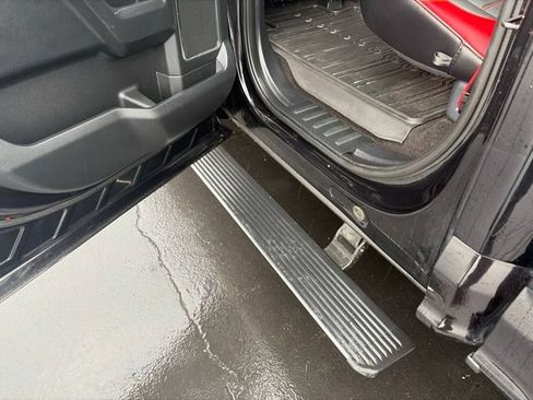 Used 2019 Ford F150 Lariat w/ Equipment Group 502A Luxury AWD/4WD image 8