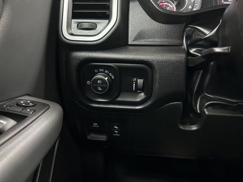 Used 2022 RAM 1500 Big Horn image 37