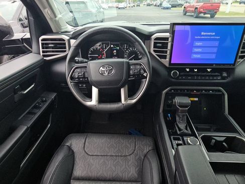 Used 2022 Toyota Tundra Limited AWD/4WD image 9