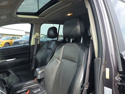 Used 2016 Jeep Compass High Altitude AWD/4WD image 13