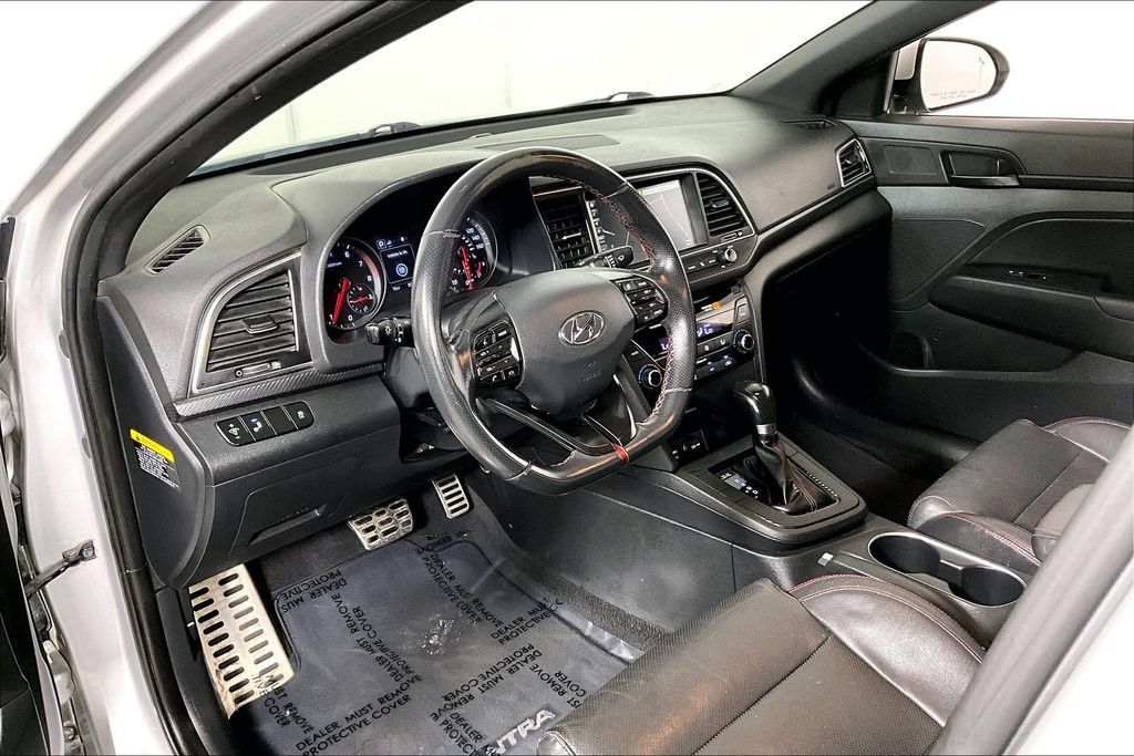 Used 2018 Hyundai Elantra Sport w/ Sport Premium Package 03 FWD image 13